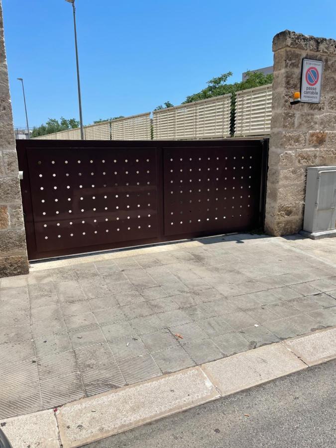 Casa Oberdan - Private Parking Apartment Monopoli Exterior photo