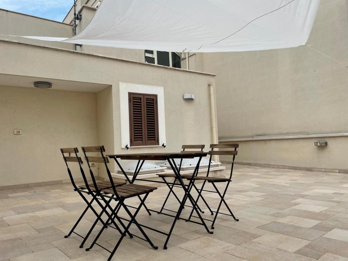 Casa Oberdan - Private Parking Apartment Monopoli Exterior photo